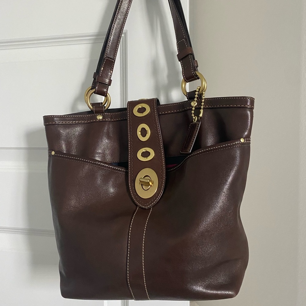 COACH Lily Leather bag